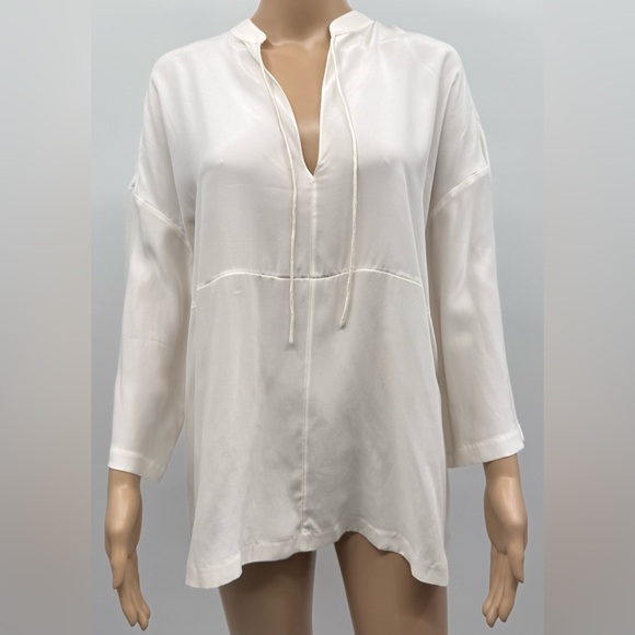 Frame Denim Tops - FRAME 100% Silk Long Sleeve VNeck Ivory Blouse SZ M Flowy Beachy Boho Chic